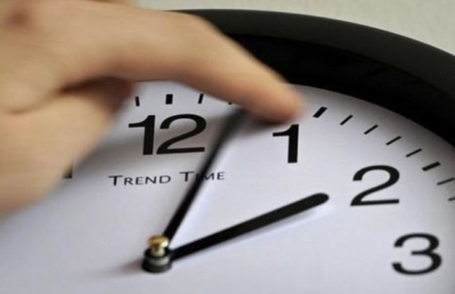 Перевод часов на летнее и зимнее время могут отменить: что известно