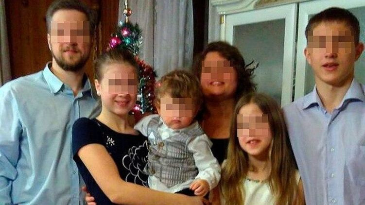 В России учительница повесила на колготках своего 4-летнего сына