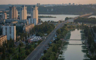 В Киеве перекроют движение на Днепровской набережной