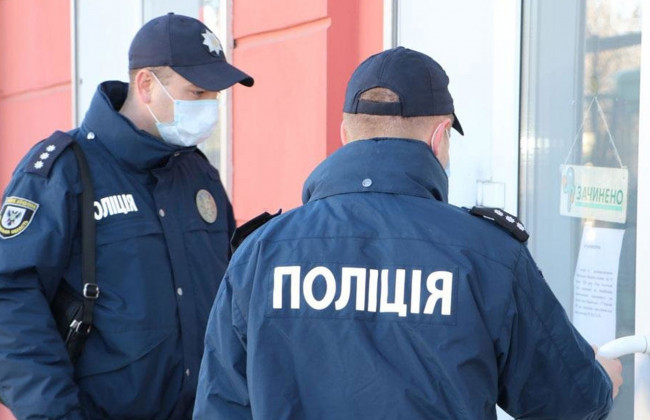 На Волині чоловік накинувся з кулаками на копів: що відомо