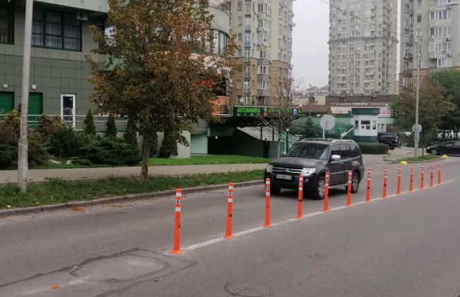 В Киеве «героям парковки» приготовили неприятности, фото