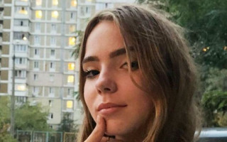 В Киеве загадочно пропала 13-летняя девочка, фото