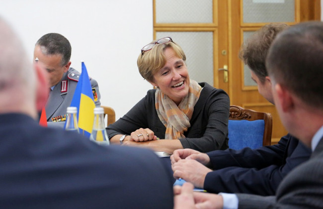 Посол Німеччини: Українське керівництво має «атакувати», щоб провести судову реформу
