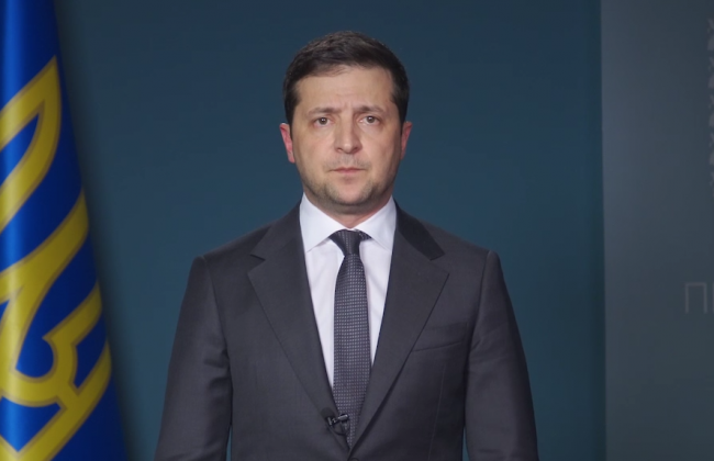 Всеукраинский опрос: Зеленский озвучил три последних вопроса, видео