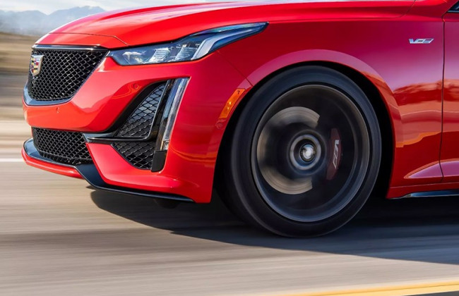 Cadillac представил самую быструю адаптивную подвеску в мире