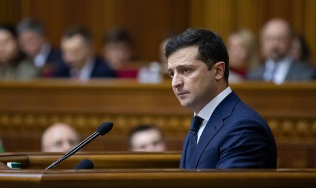 Зеленский планирует изменить формат послания к Раде