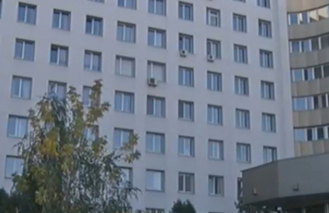 Трагедия в Киеве: больной COVID-19 в больнице покончил с собой, видео