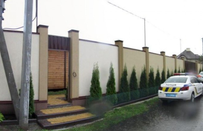 На Київщині чоловік напоїв та зґвалтував 14-річну дівчинку