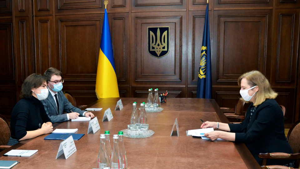 Ірина Венедіктова обговорила реформу прокуратури в Україні з Крістіною Квін: фото