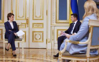 Зеленський пояснив свою ідею всеукраїнського опитування