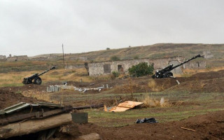 Война за Нагорный Карабах: Азербайджан и Армения опять обвинили друг друга в обстрелах