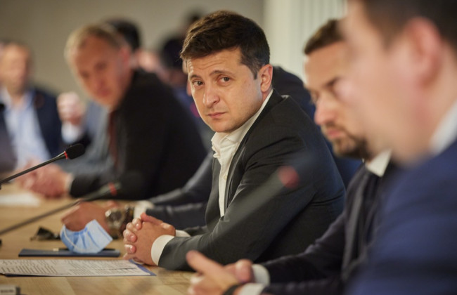 «У мене відчуття, що туди прийдуть великі гроші»: Зеленський розповів, навіщо Донбасу вільна економічна зона