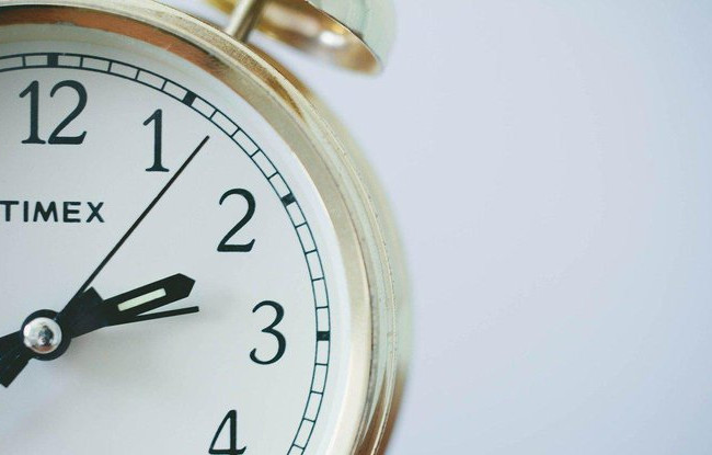 Стало известно, при каком условии отменят перевод часов