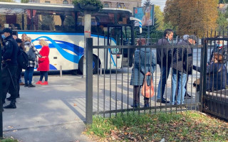 Голосування за гроші: у Київ приїхали два автобуси з Житомирщини – МВС