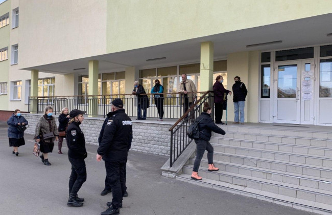 Вибори мера Києва: у столиці працюють усі виборчі дільниці