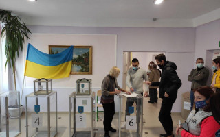 Как жители столицы голосуют за мэра Киева: фото