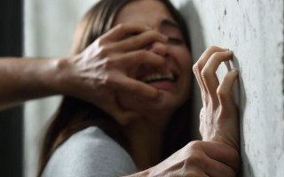 На Херсонщине в парке на 14-летнего ребенка напал насильник