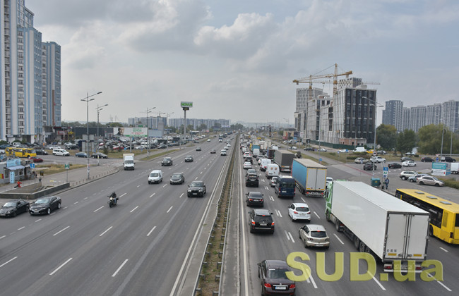 В Киеве перекроют движение на одной из улиц: схема объезда