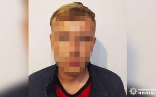 Осквернил Аллею Небесной Сотни: вандала выгнали из университета