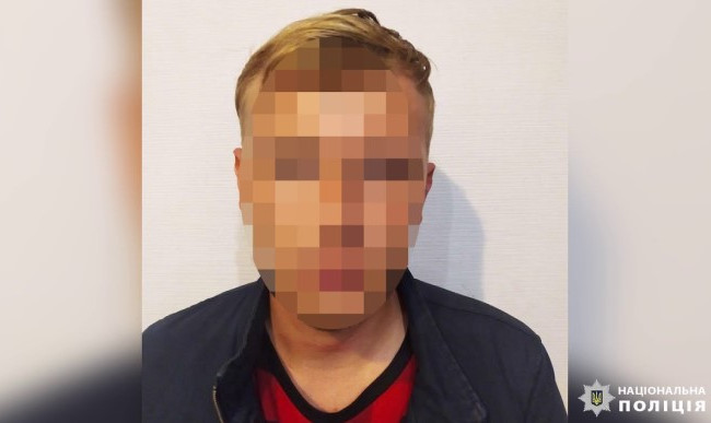 Осквернил Аллею Небесной Сотни: вандала выгнали из университета