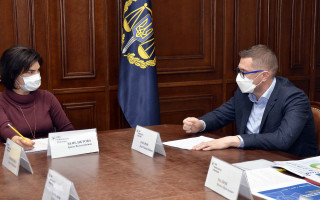 СБУ з початку року розпочало 510 кримінальних проваджень щодо корупційних злочинів — Баканов на нараді в ОГП