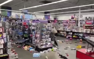 Убийство копами афроамериканца в США: протесты вспыхнули в новом городе