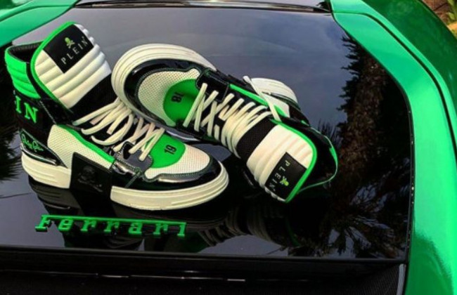 300 000 евро за фотографию: известный модельер проиграл суд Ferrari