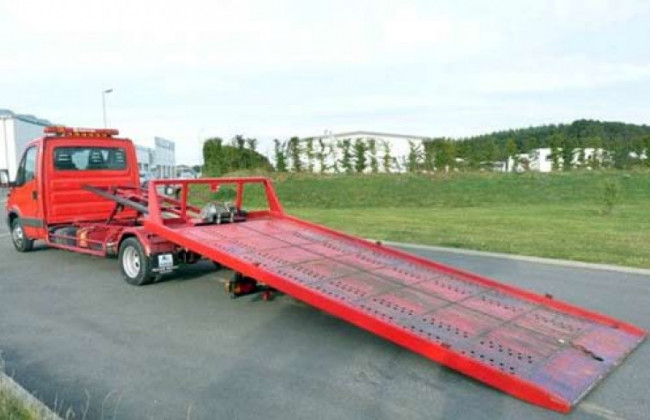 В Одессе мужчина вызвал эвакуатор, чтобы украсть автомобиль