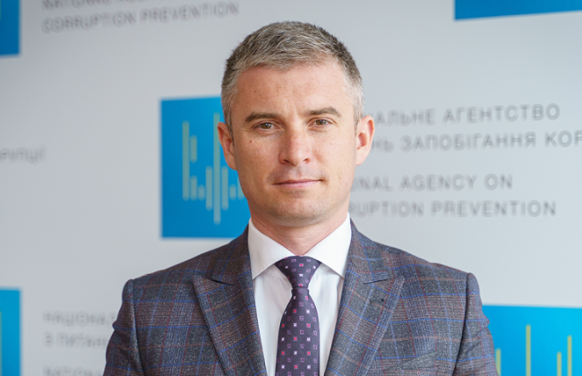 Голова НАЗК, закривши Реєстр декларацій, діяв всупереч рішенню КСУ