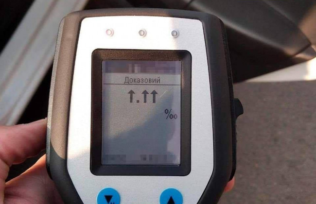 Очередной антирекорд: под Киевом обнаружили водителя, степень опьянения которого превышал норму в 30 раз