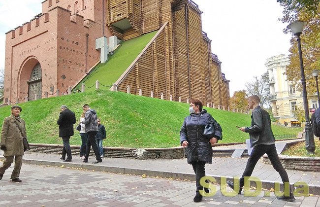 МОЗ вперше фіксує більше 8 тисяч нових випадків коронавірусу, — статистика