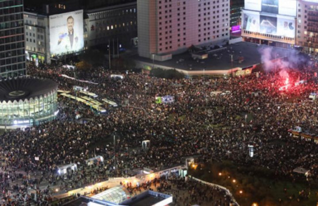 «Семьи против фанатиков»: в Варшаве прошел массовый антиправительственный митинг, фото