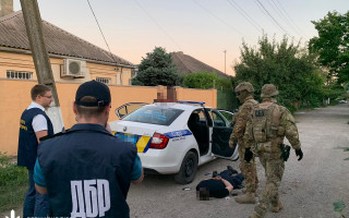 Придбання боєприпасів без дозволу: начальник поліції в Донецькій області постане перед судом