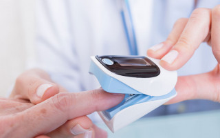 Поможет определить коронавирус: назвали аппарат, который рекомендуется купить украинцам