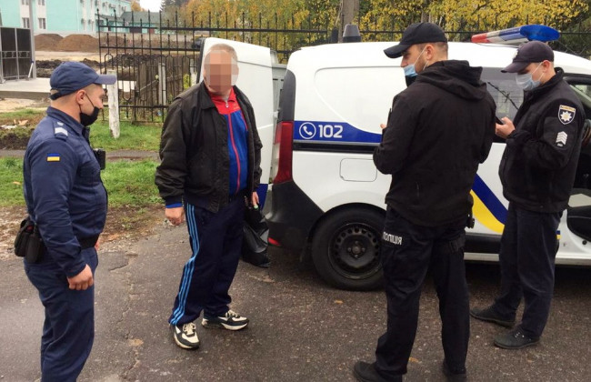 На Київщині п’яний дебошир намагався проникнути до будівлі суду: ССО