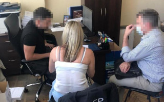 Безпідставно виплатили премії: експосадовці Апеляційного суду Київської області постануть перед судом