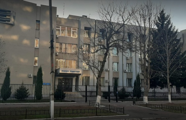 Обвиняемый потребовал от судей держаться подальше от его дела