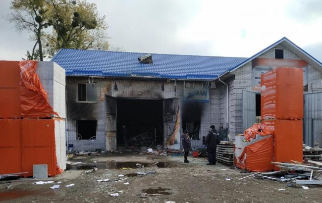 Под Киевом прогремел взрыв в магазине стройматериалов: есть пострадавшие