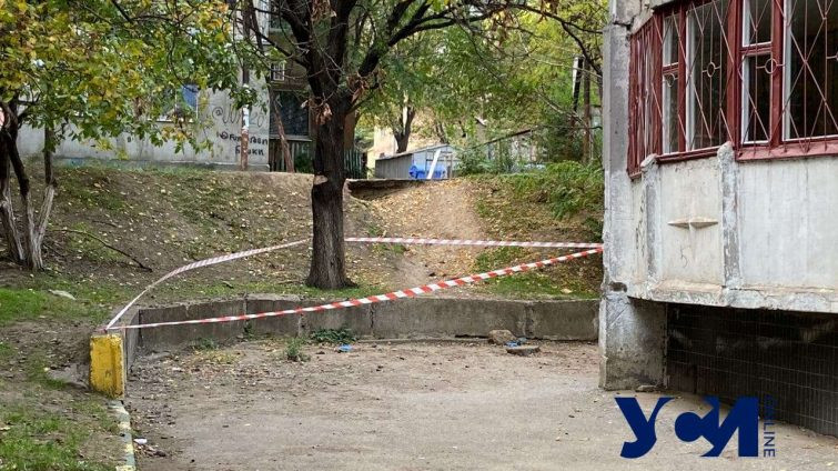 Трагедия в Одессе: мужчина погиб, выпав из окна высотки