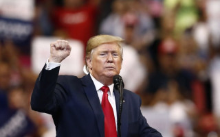 Результаты выборов в США должен определить Верховный Суд: Трамп
