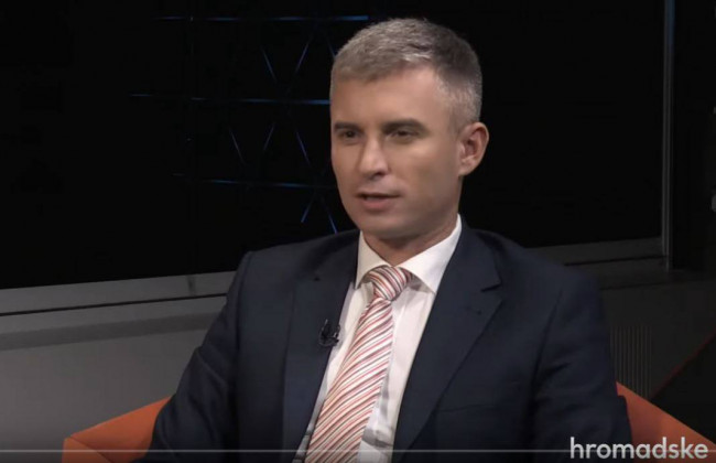 НАЗК запропонувало Зеленському та суддям «брати хабарі»