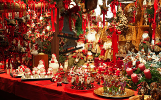 Коронавирусное Рождество: как европейские страны, которые ввели локдаун, отметят праздник