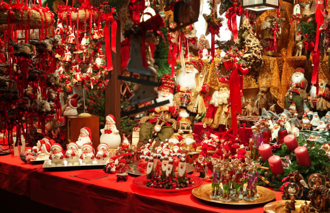 Коронавирусное Рождество: как европейские страны, которые ввели локдаун, отметят праздник