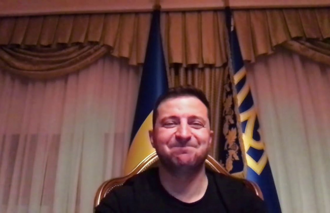 Я уже третий день на самоизоляции, но не изолировался от работы: Зеленский записал первое видео из Феофании