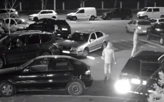 Киевлянам показали опасных автоворов, видео