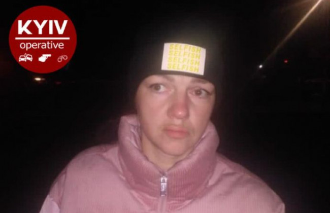 Орудовали в ТРЦ: в Киеве поймали «модных» воров, фото