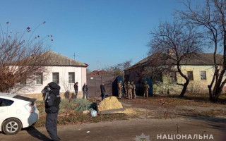 Угрожал полицейским гранатой: в Харькове обезвредили злоумышленника