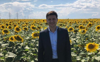 Зеленський привітав працівників сільського господарства із професійним святом