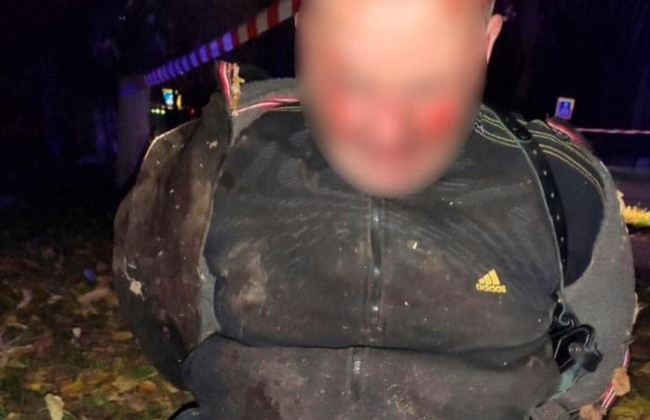 В Киеве арестовали участников вооруженной группы, которые подстрелили полицейского: фото