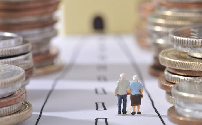 Як українці будуть відкладати на пенсію у 2030 році — бачення Кабміну